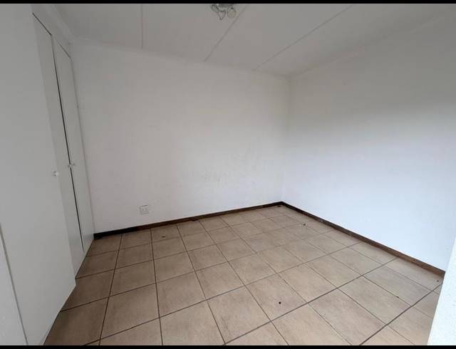 2 BEDROOM PROPERTY TO RENT IN HELDERWYK